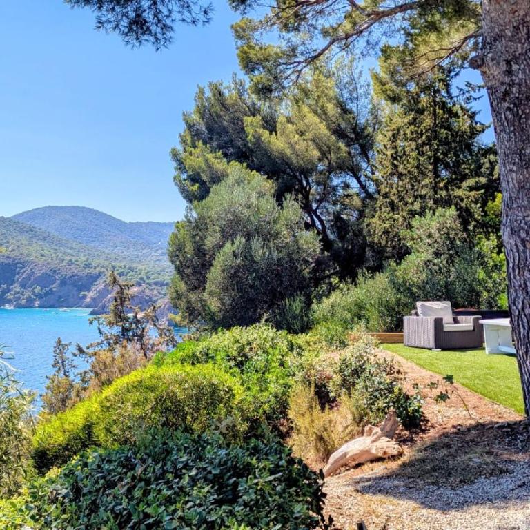 Villa La Grande Bleue - Vue mer - Plage Privée - Villa - 3