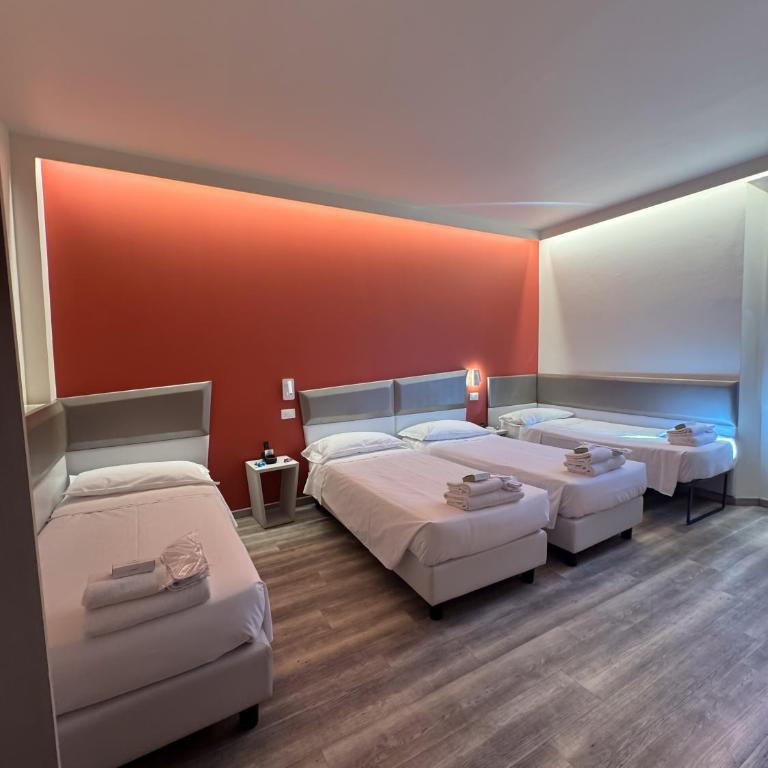 Hotel Giardinetto Al Sant'Orsola - Camera Quadrupla Comfort - 7