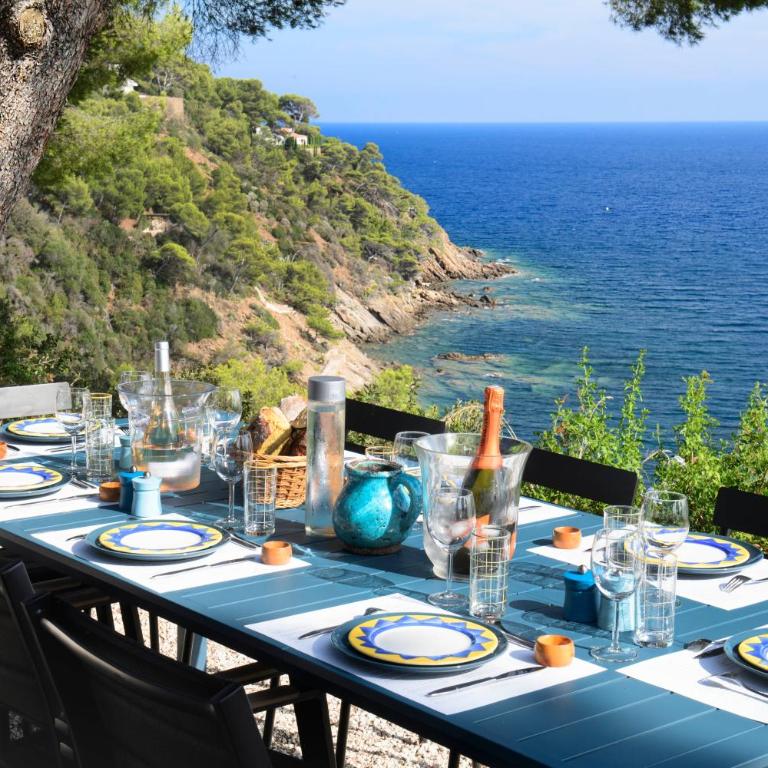 Villa La Grande Bleue - Vue mer - Plage Privée - Villa - 2