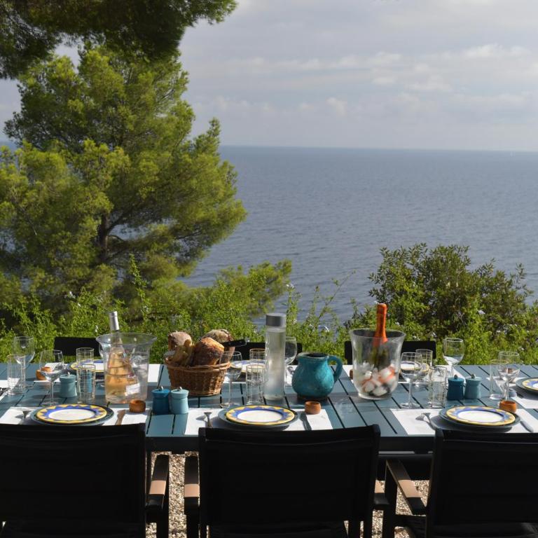 Villa La Grande Bleue - Vue mer - Plage Privée - Villa - 31