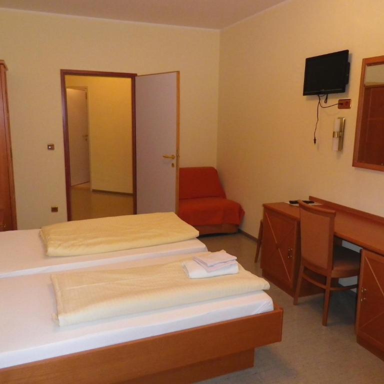 Jugend- und Familiengästehaus Klagenfurt - Doppelzimmer - 9