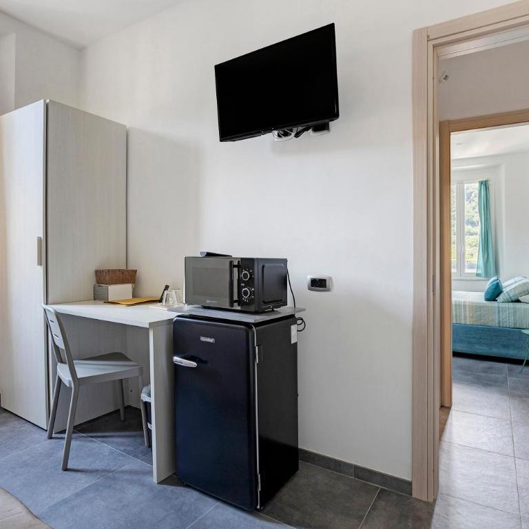 Domi Home - Appartamento Deluxe con 2 Camere da Letto e Vista Giardino - 2