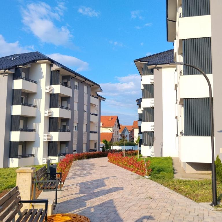 Green Hill Lux Apartments - One-Bedroom Apartment - 7