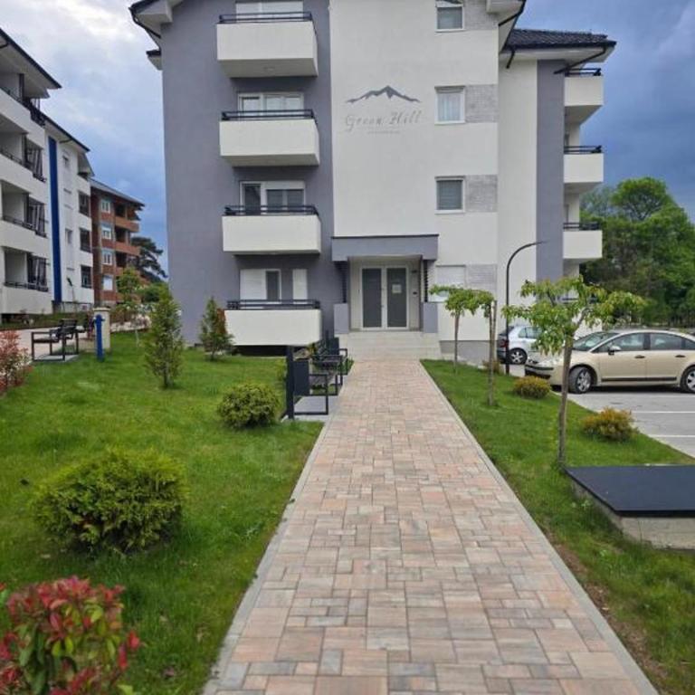 Green Hill Lux Apartments - One-Bedroom Apartment - 30