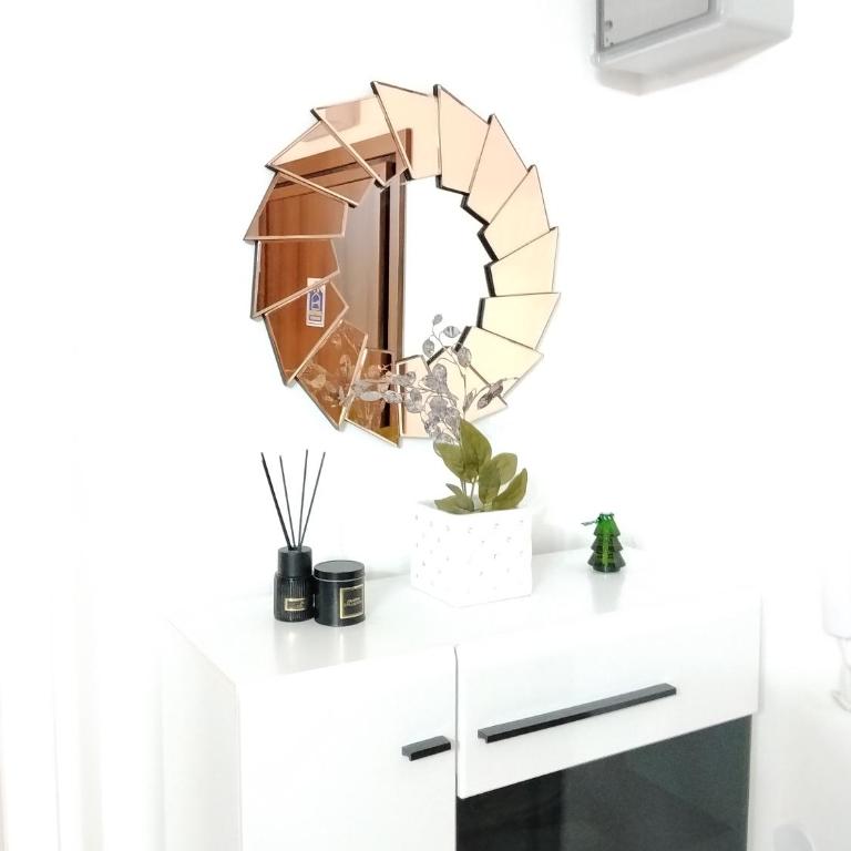 Green Hill Lux Apartments - One-Bedroom Apartment - 46