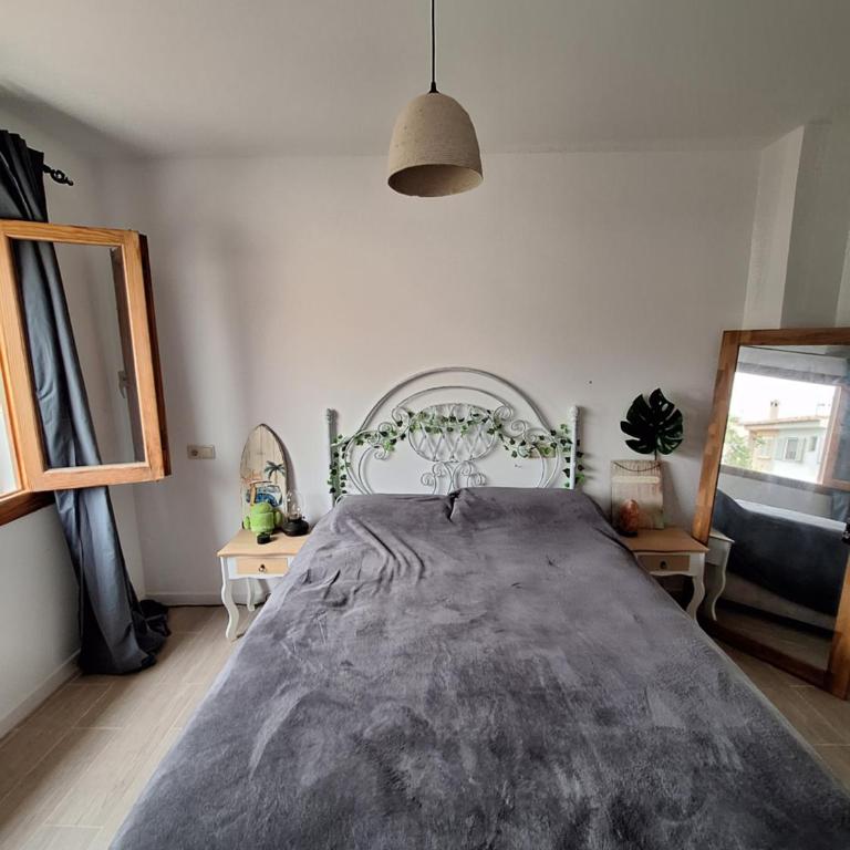 Relaxing & Cozy House - Three-Bedroom House - 18