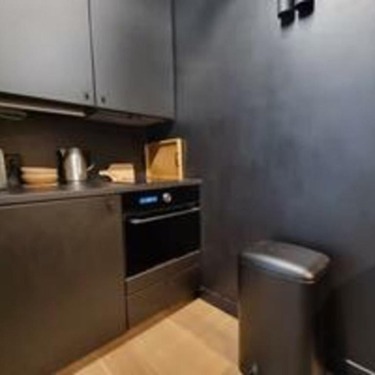 Bright and cozy love nest in Paris 2nd - Apartment - 19