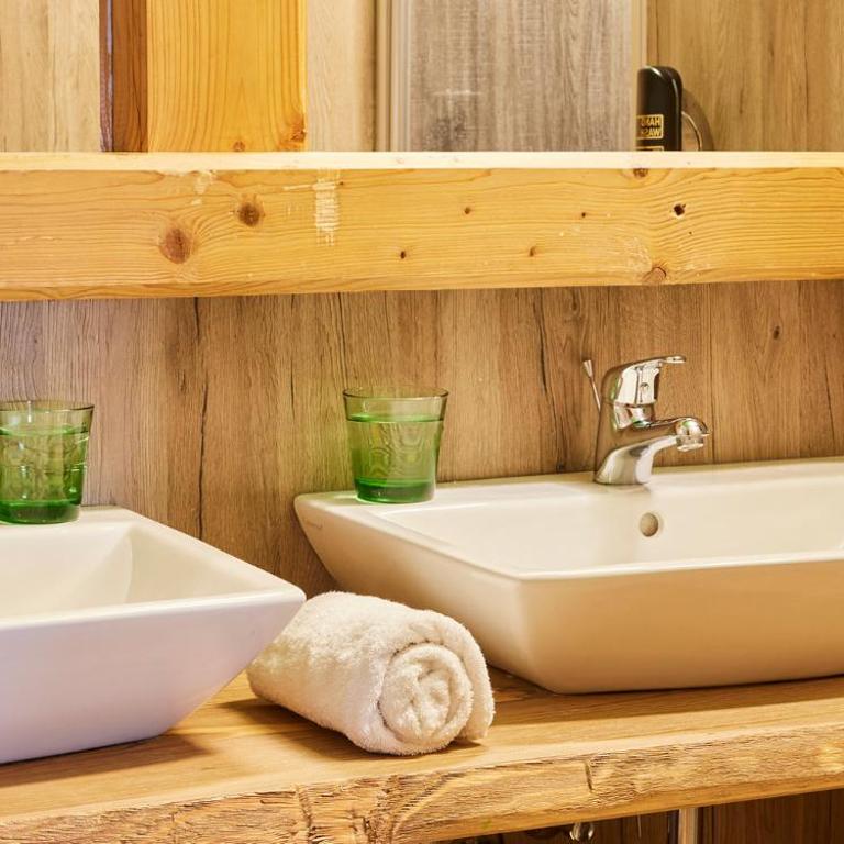 I AM HOTELS Graz-Seiersberg - Classic Triple Room (No AC) - 2