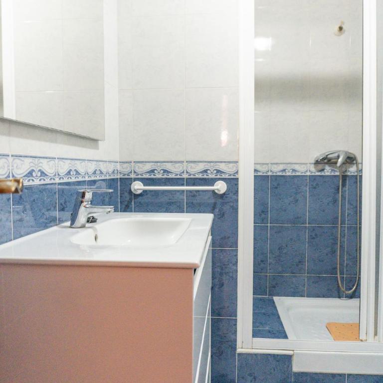 Apt FERNANDO 3A VISTAS AL MAR- HOME RENT MALAGA - Two-Bedroom Apartment - 8