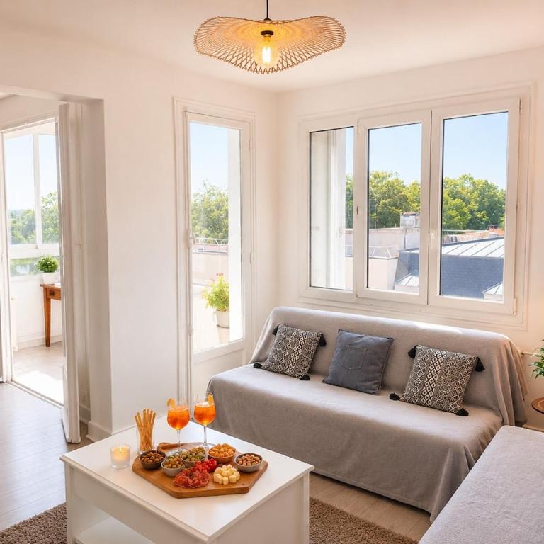 Evasion en Bord de Loire Hyper Centre 6 Pers - Appartement - 1