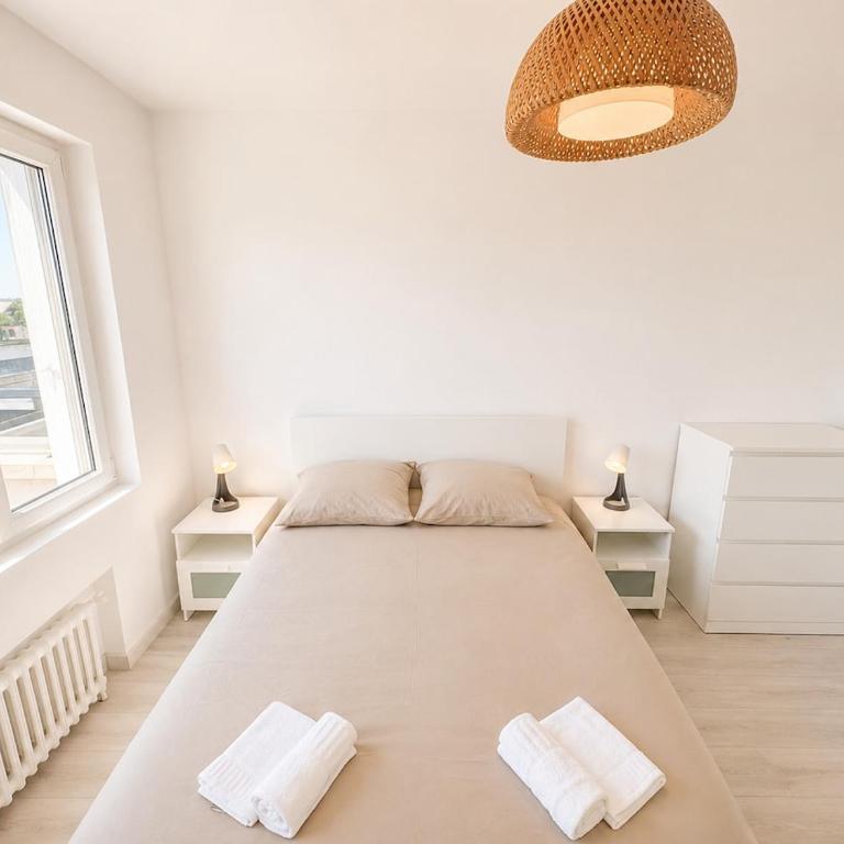 Evasion en Bord de Loire Hyper Centre 6 Pers - Appartement - 12