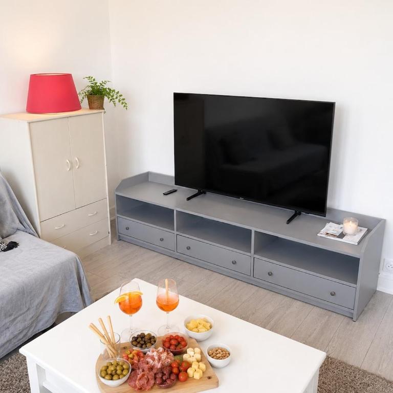 Evasion en Bord de Loire Hyper Centre 6 Pers - Appartement - 26