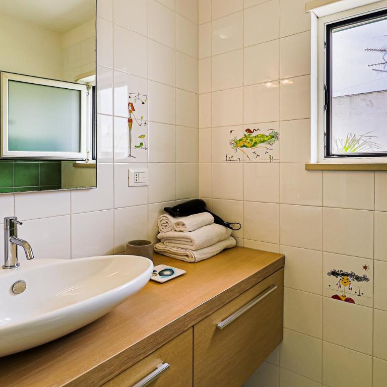 Terrazza sul Lago by Casa di Marco - Two-Bedroom Apartment - 42