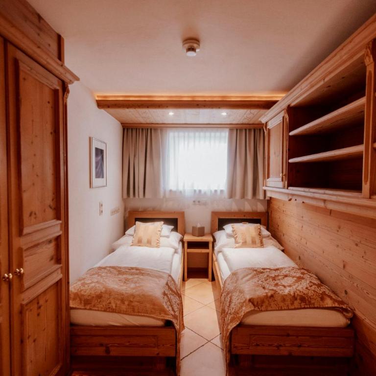 Das Verwall Finest Apartments - Apartment mit 2 Schlafzimmern und Terrasse - 2