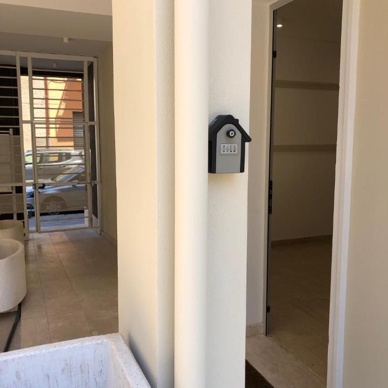 SEAL DOMO - Appartamento con Patio e Parcheggio Privato a Cagliari - Appartamento con 1 Camera da Letto - 14