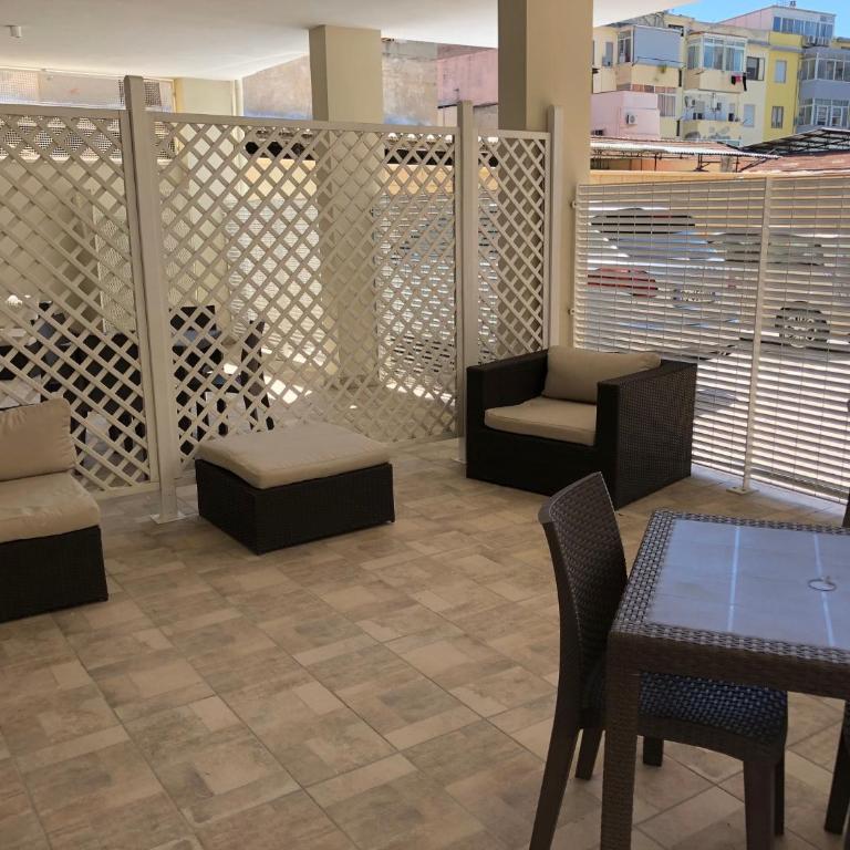 SEAL DOMO - Appartamento con Patio e Parcheggio Privato a Cagliari - Appartamento con 1 Camera da Letto - 10