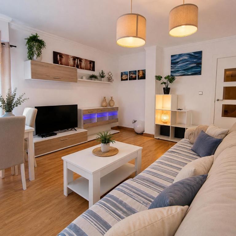 Piso con encanto frente al mar - One-Bedroom Apartment - 2