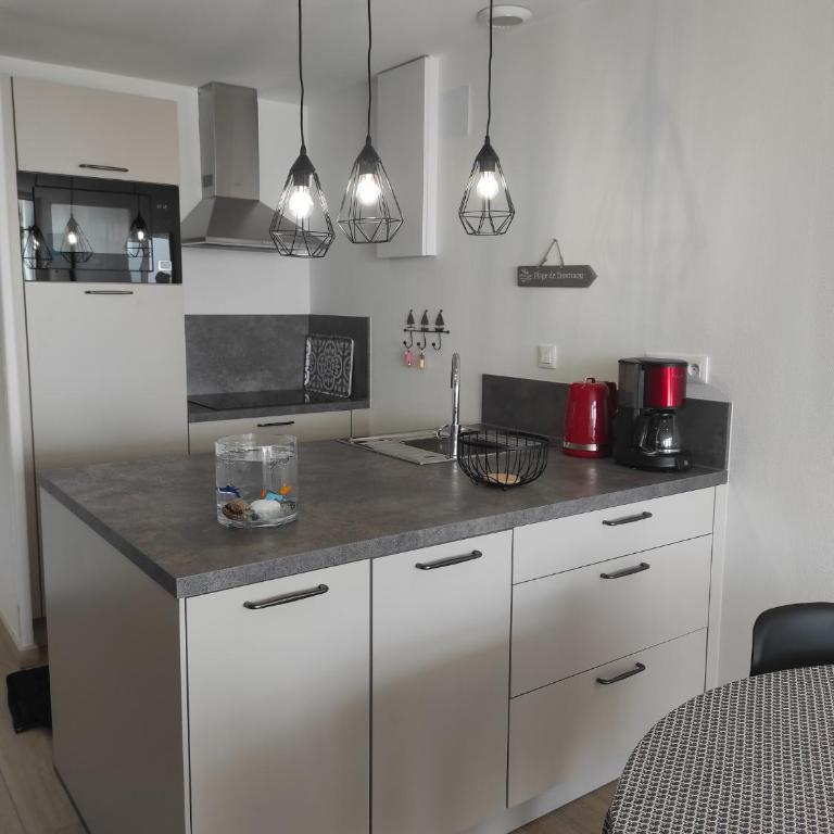 Jaune 6 - Two-Bedroom Apartment - 7