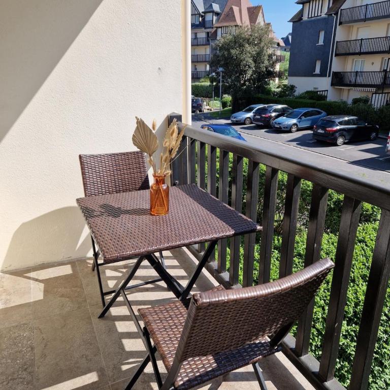 F2 à 100m de la plage avec wifi. - Appartement 1 Chambre - 4