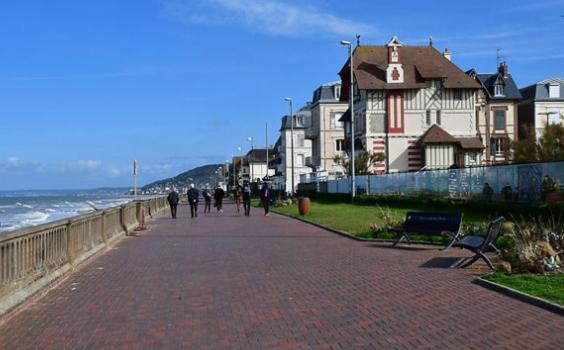 F2 à 100m de la plage avec wifi. - Appartement 1 Chambre - 12