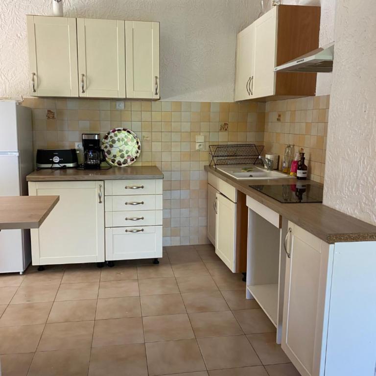 Appart 6 personnes au vert, Côte d'Azur - Appartement 2 Chambres - 4