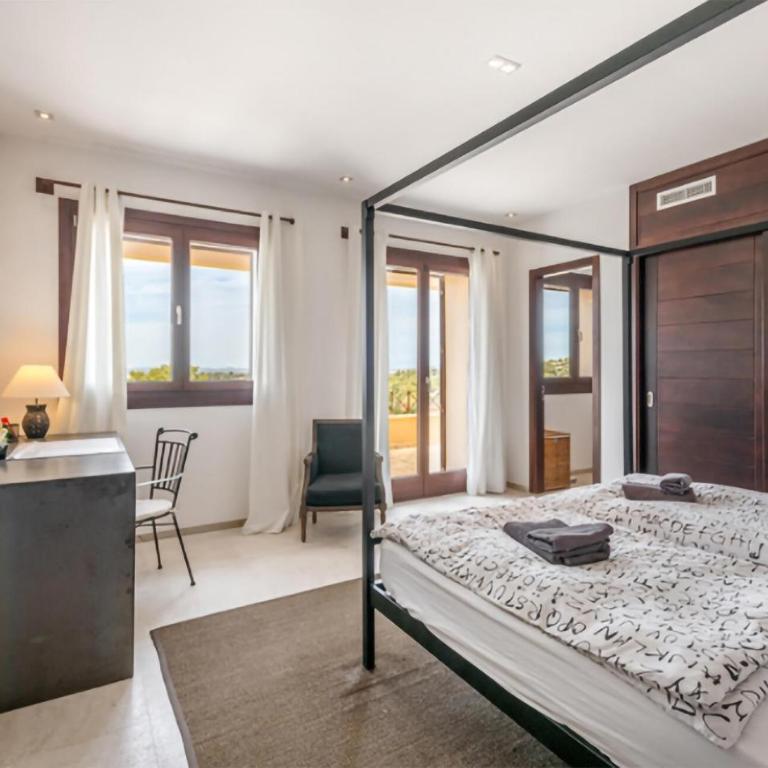 Salvete - Four-Bedroom House - 7