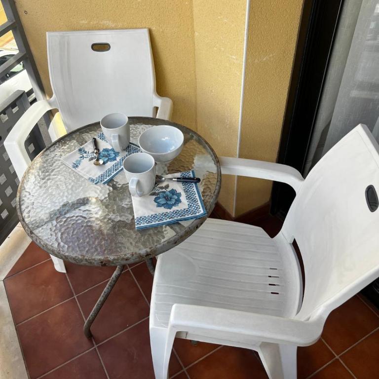 Apartamento costero con balcón - Apartamento de 3 dormitorios - 5