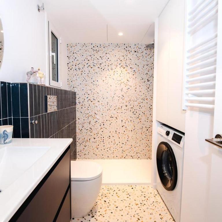 Elegancia junto al mar, apto reformado con piscina - Apartamento con vistas al mar - 32