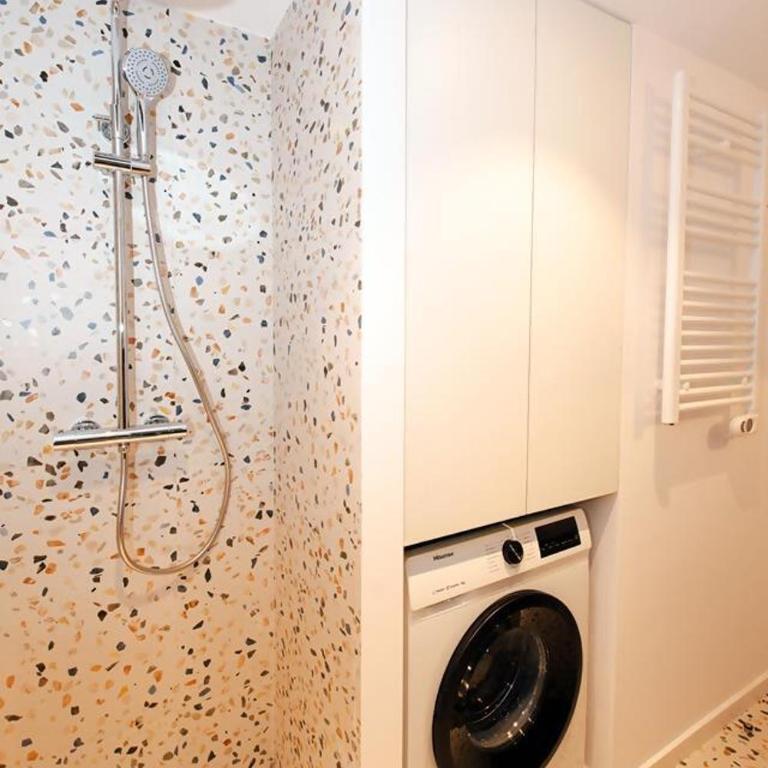 Elegancia junto al mar, apto reformado con piscina - Apartamento con vistas al mar - 35