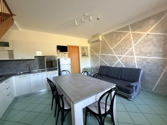 Residence Sole e Mare appartamenti - Three-Bedroom Vacation Home - 8