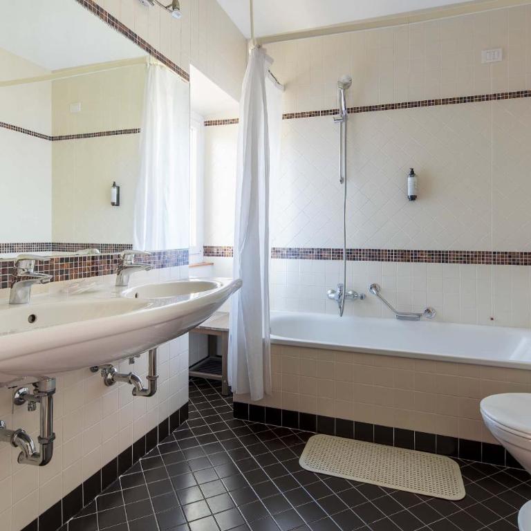Hotel Aquila - Camera Tripla Comfort - 4