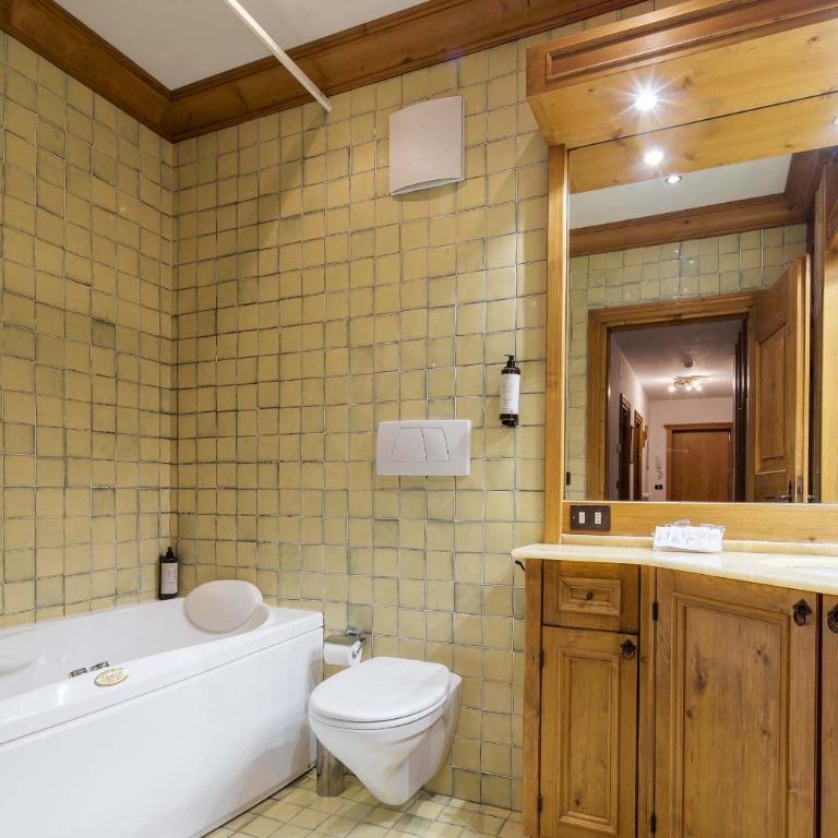 Hotel Aquila - Appartamento con 2 Camere da Letto - 5