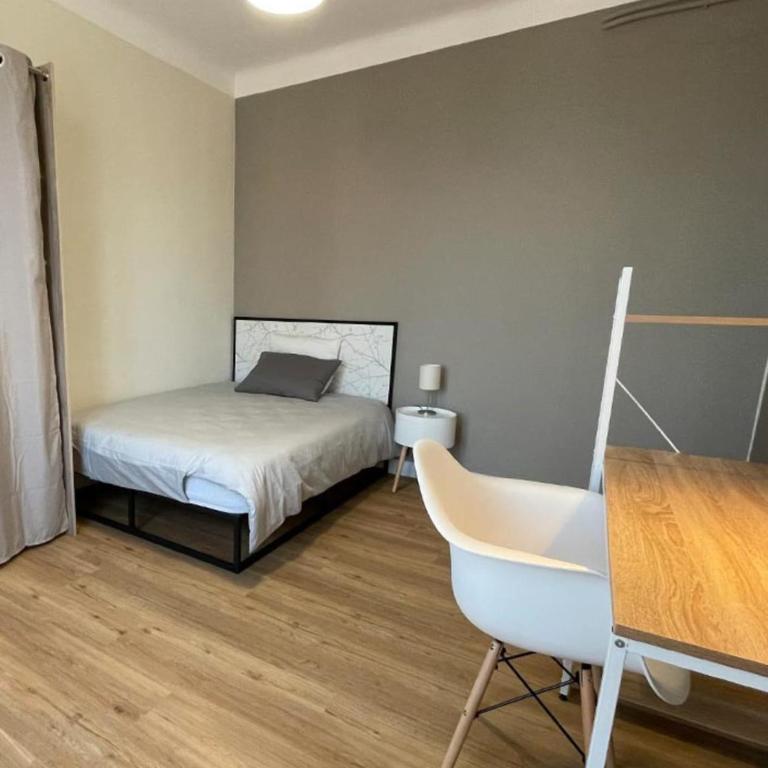 Spacious apartment with balcony - Apartamento - 8