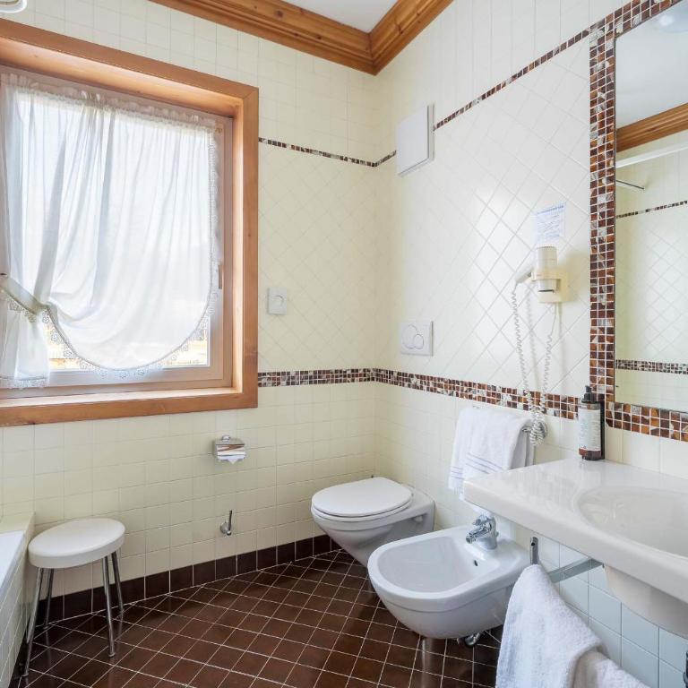 Hotel Aquila - Camera Familiare - 5