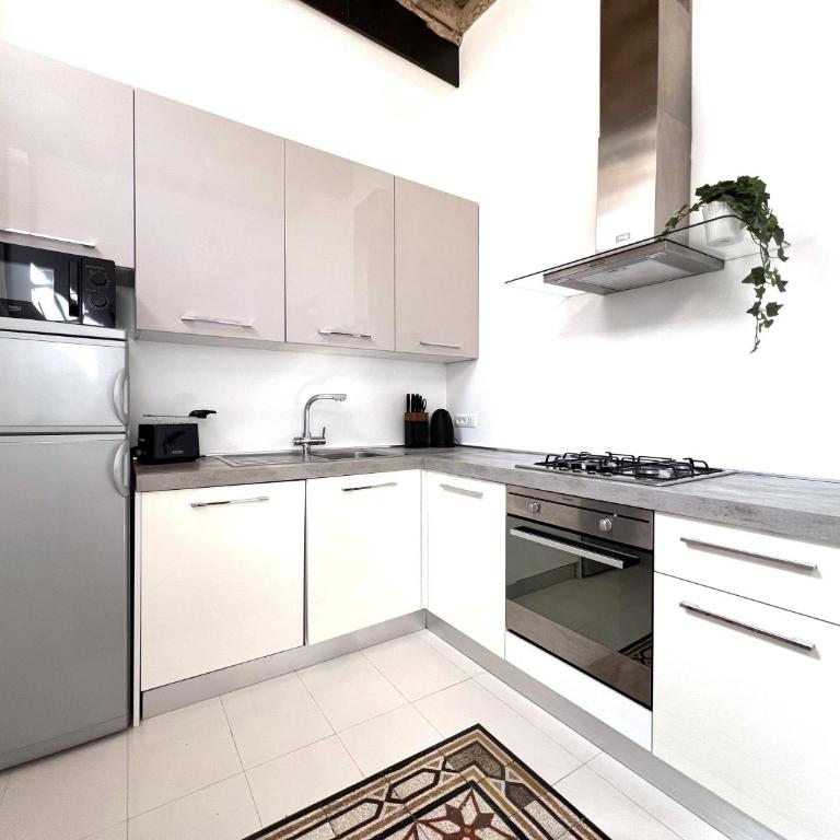 Finestra sul Duomo - Two-Bedroom Apartment - 14