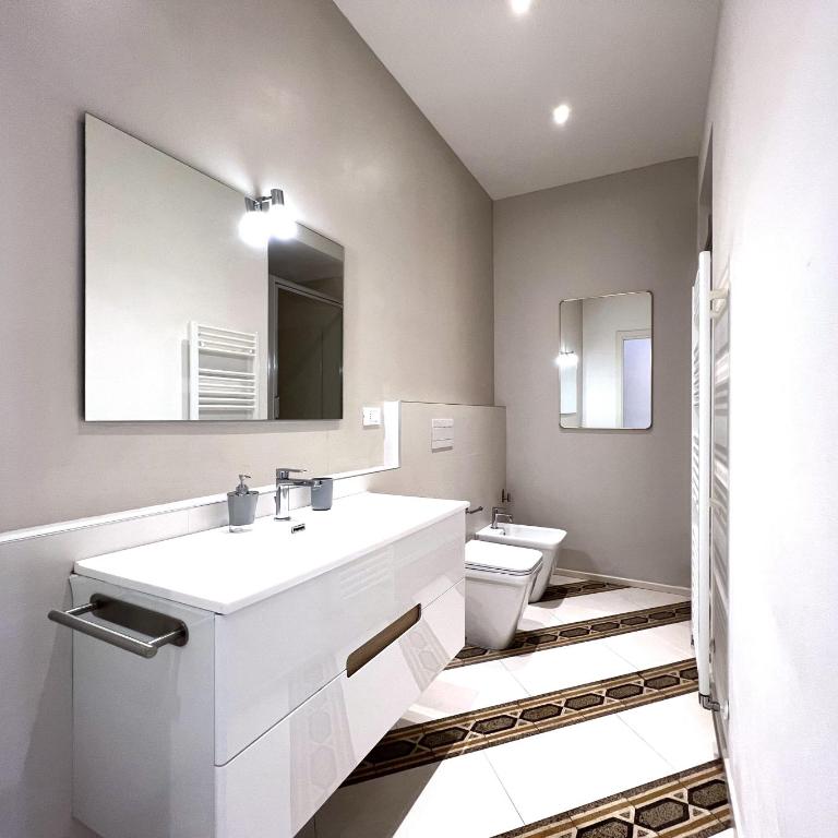 Finestra sul Duomo - Two-Bedroom Apartment - 43