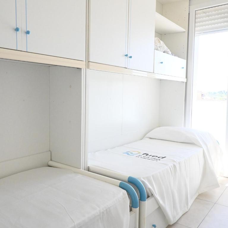 M449 - Marcelli, trilocale con posto auto e spiaggia privata - Two-Bedroom Apartment - 18