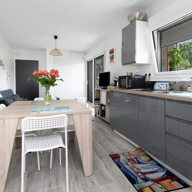 Ma Mika - Appartement proche mer - Appartement 1 Chambre Supérieur avec Balcon - 7