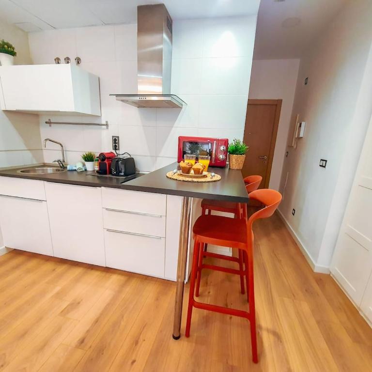 Modern Studio with Pool - Málaga Center - One-Bedroom Apartment - 13