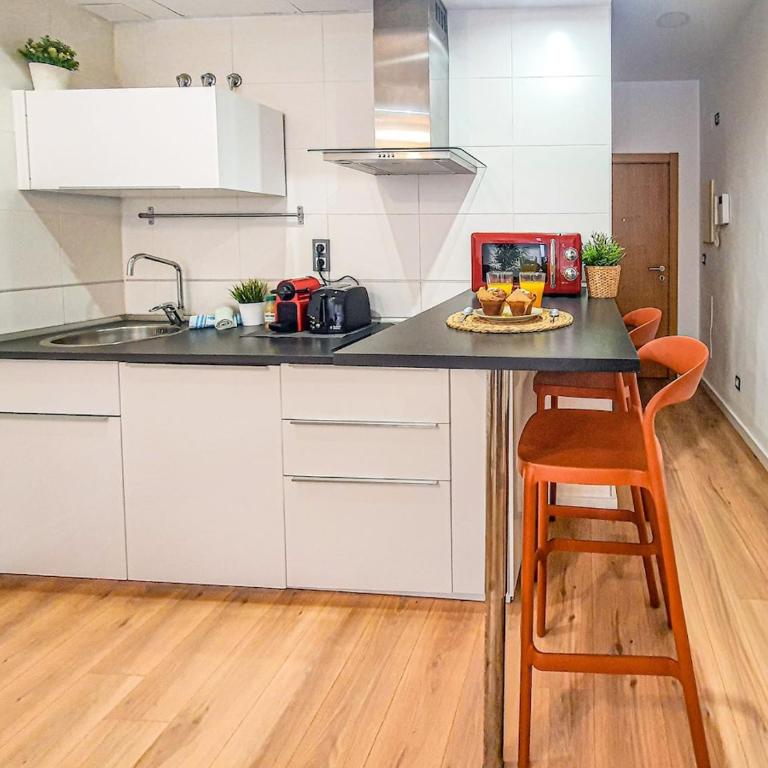 Modern Studio with Pool - Málaga Center - One-Bedroom Apartment - 14