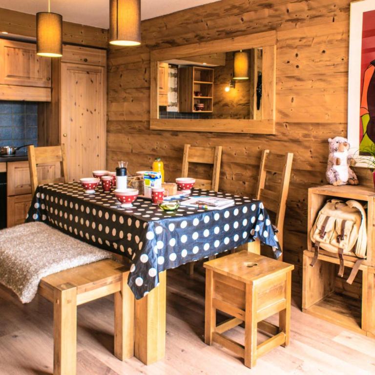 Résidence Reine Blanche - VAL THORENS ESPRIT CHALET POUR CE SUPERBE 3 PIECES 6 PERS. PROCHE DE TOUT MAE-5179 - Appartement - 2