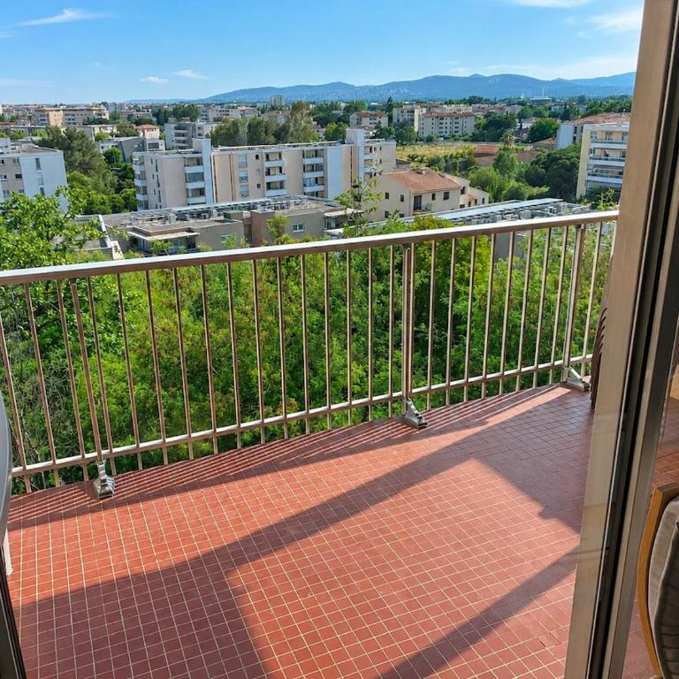 Bien placé, 2 chambres, 5 personnes, parking privé - Apartment mit 2 Schlafzimmern - 7
