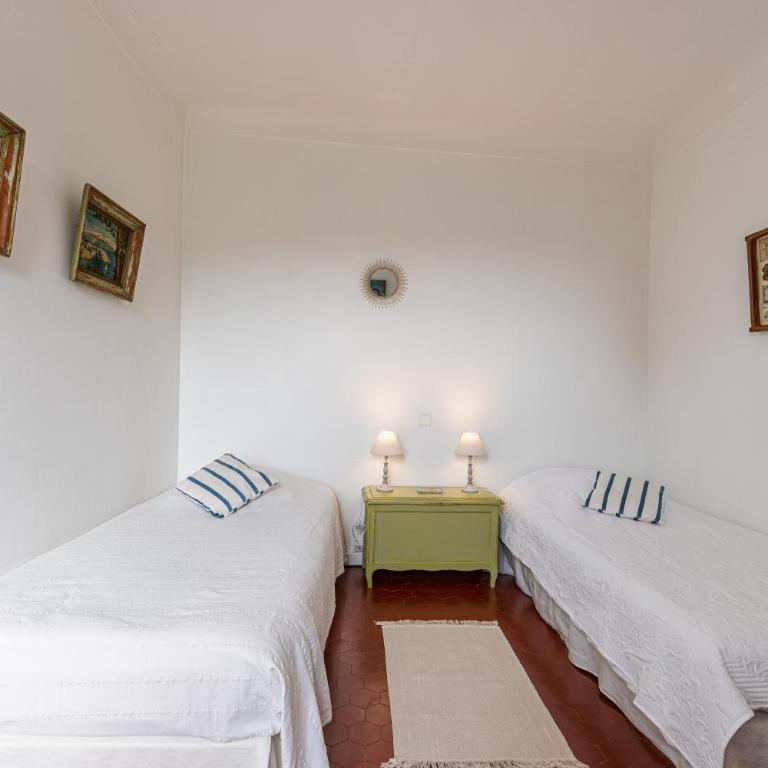 Maison provençale au calme avec jardin à Grasse - Maison 2 Chambres - 13