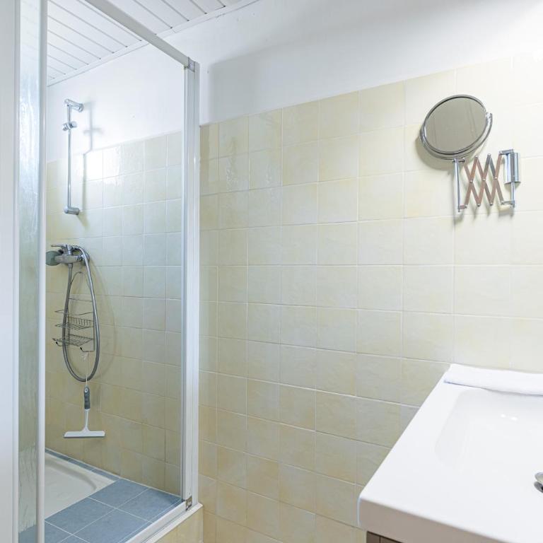Maison provençale au calme avec jardin à Grasse - Maison 2 Chambres - 28