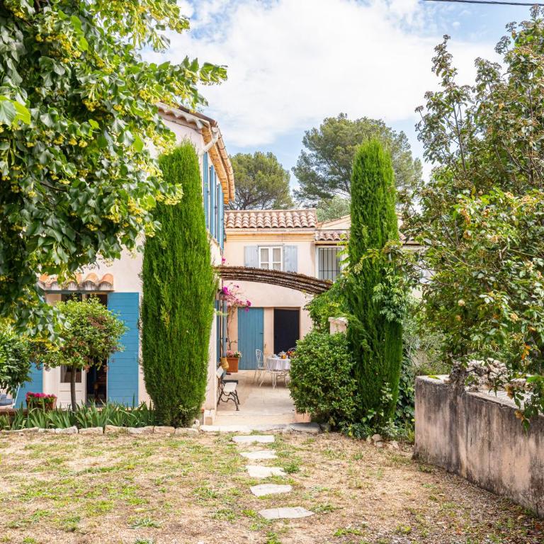 Maison provençale au calme avec jardin à Grasse - Maison 2 Chambres - 1