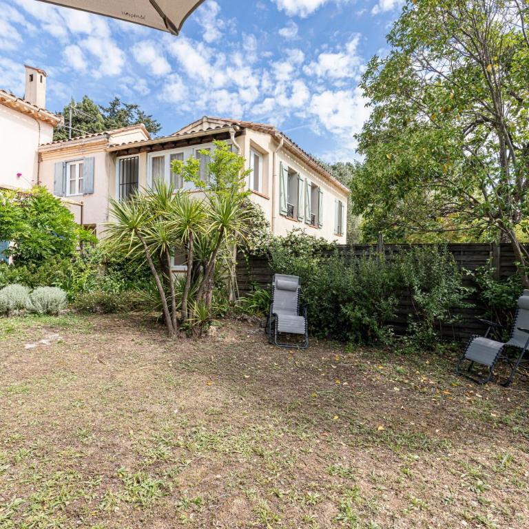Maison provençale au calme avec jardin à Grasse - Maison 2 Chambres - 12