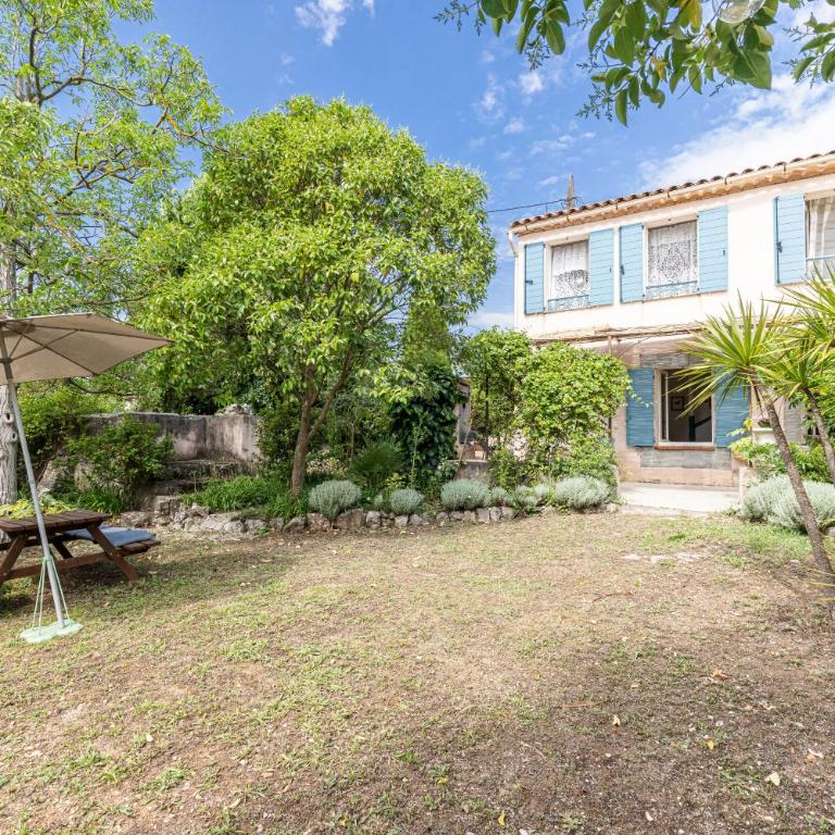 Maison provençale au calme avec jardin à Grasse - Maison 2 Chambres - 11