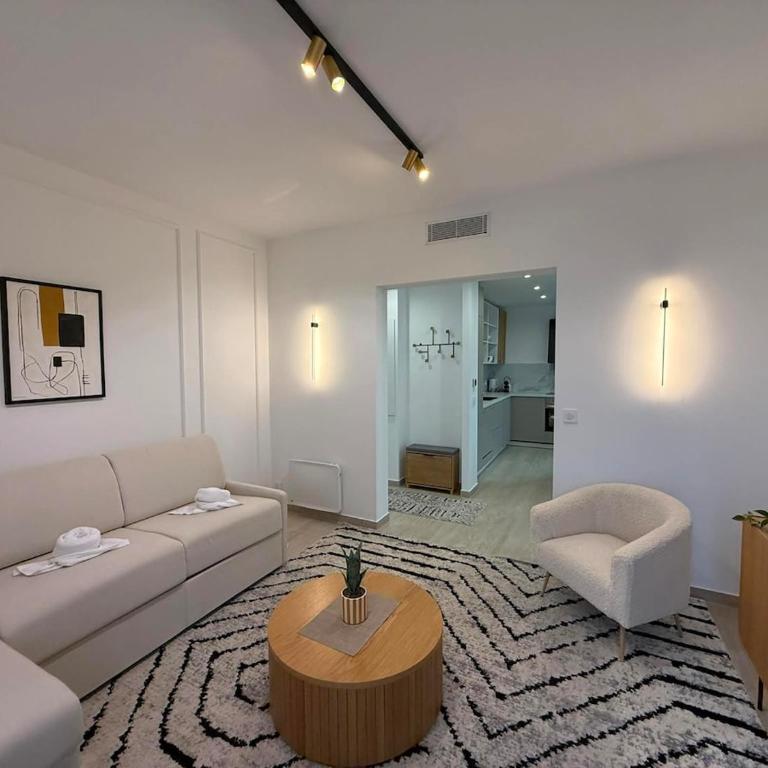 Frontière de Monaco - Spacieux et confortable - GM - Appartement - 7