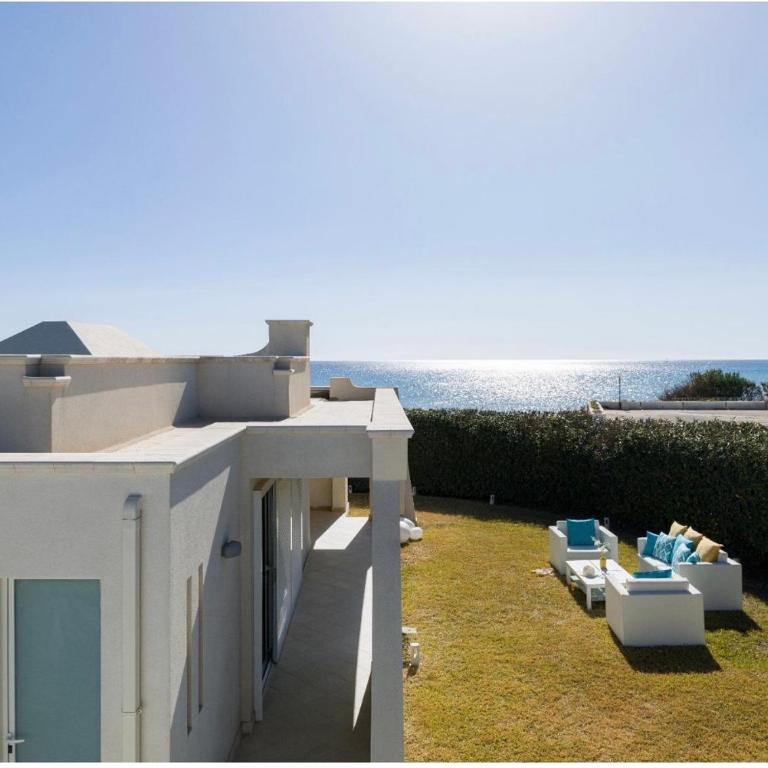 Villa San Lorenzo Beach - Three-Bedroom Villa - 3