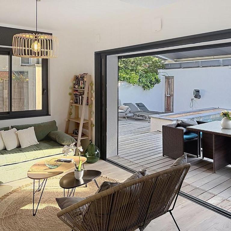 Villa Suzond 8 personnes avec pisicine et entierement climatisée - Three-Bedroom Villa - 22